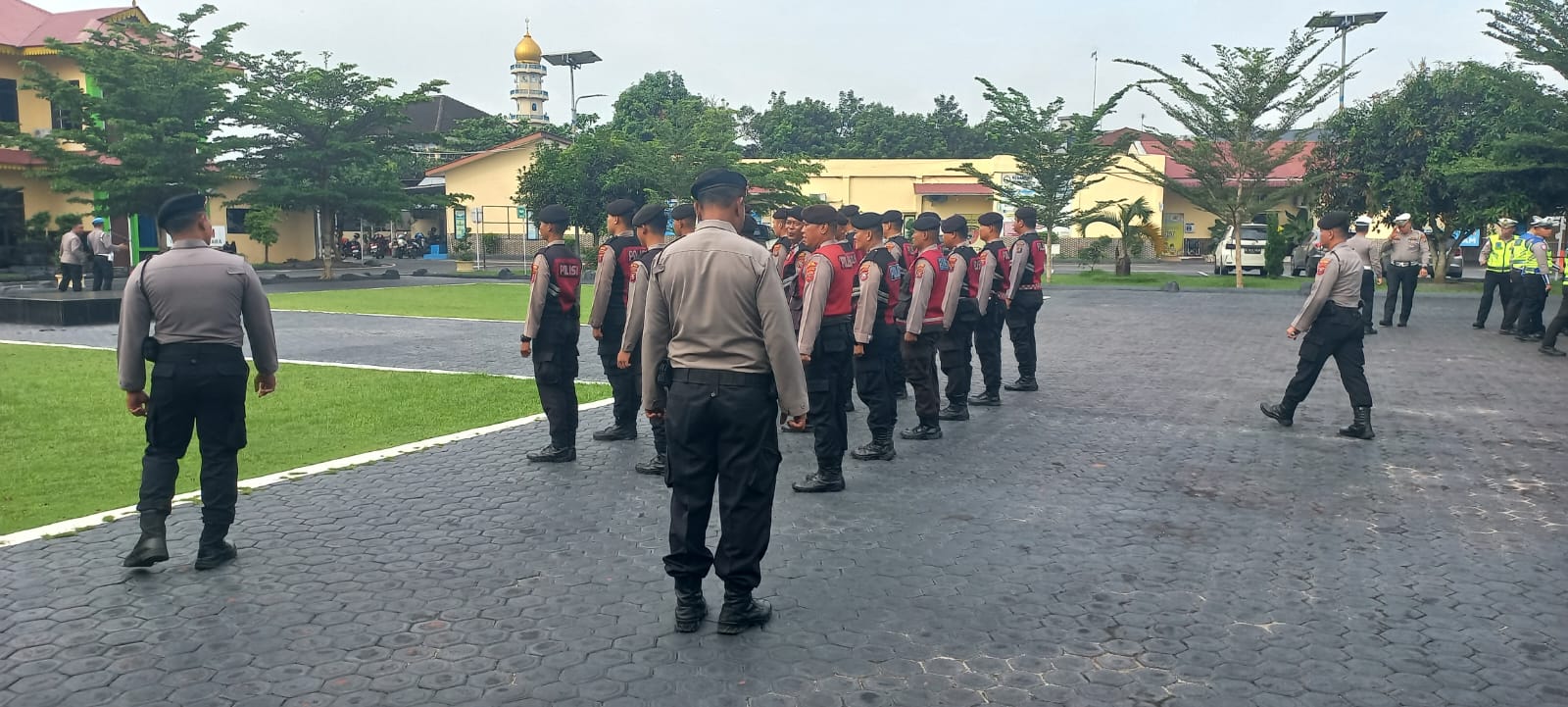 Gelar Apel Pagi dan Latihan PBB, Sat Samapta Polres Batu Bara Perkuat Disiplin dan Tingkatkan Responsifitas Personel