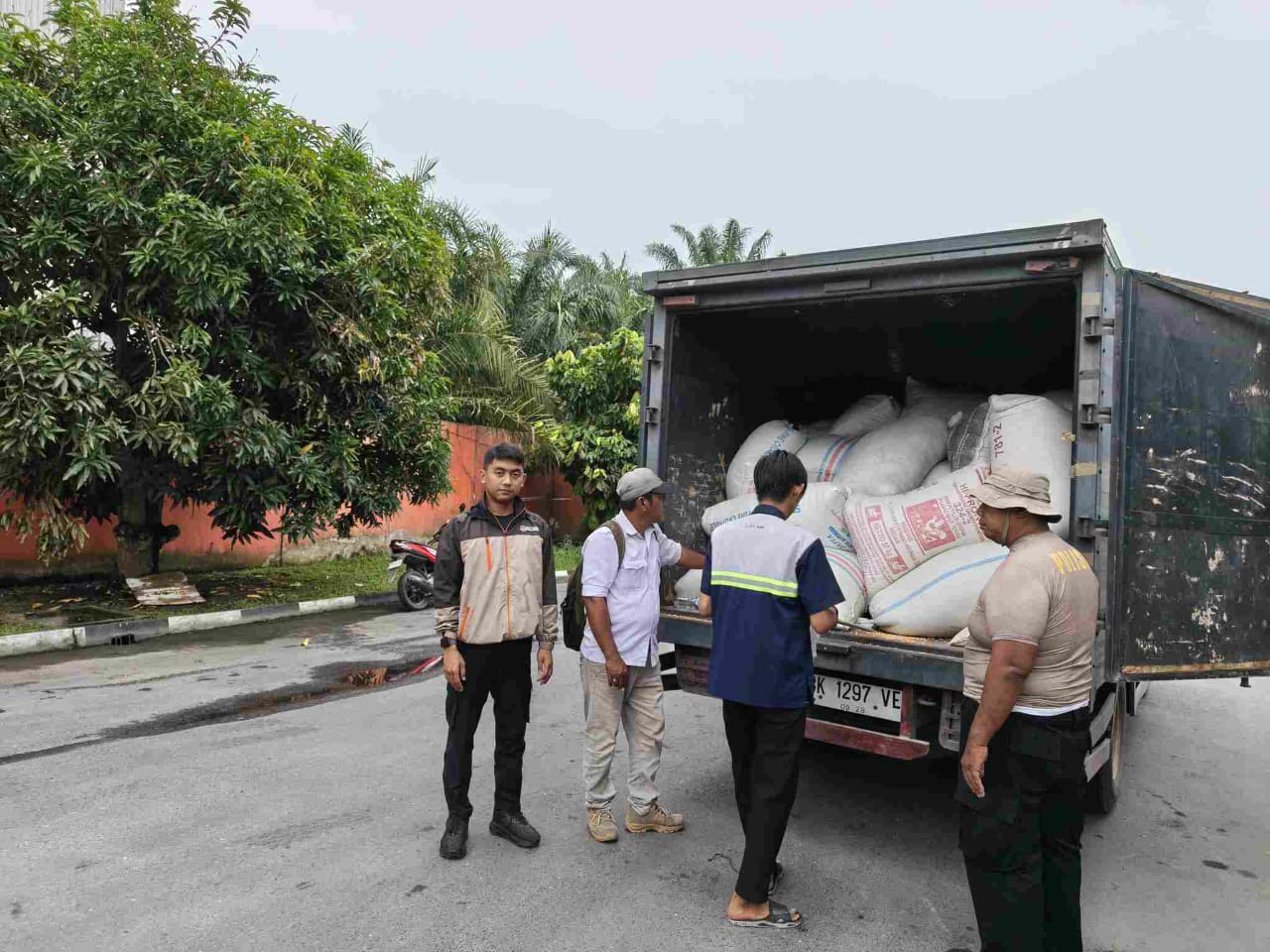 Polres Batu Bara Sukses Salurkan 171 Ton Jagung ke Bulog, Bukti Nyata Dukung Ketahanan Pangan