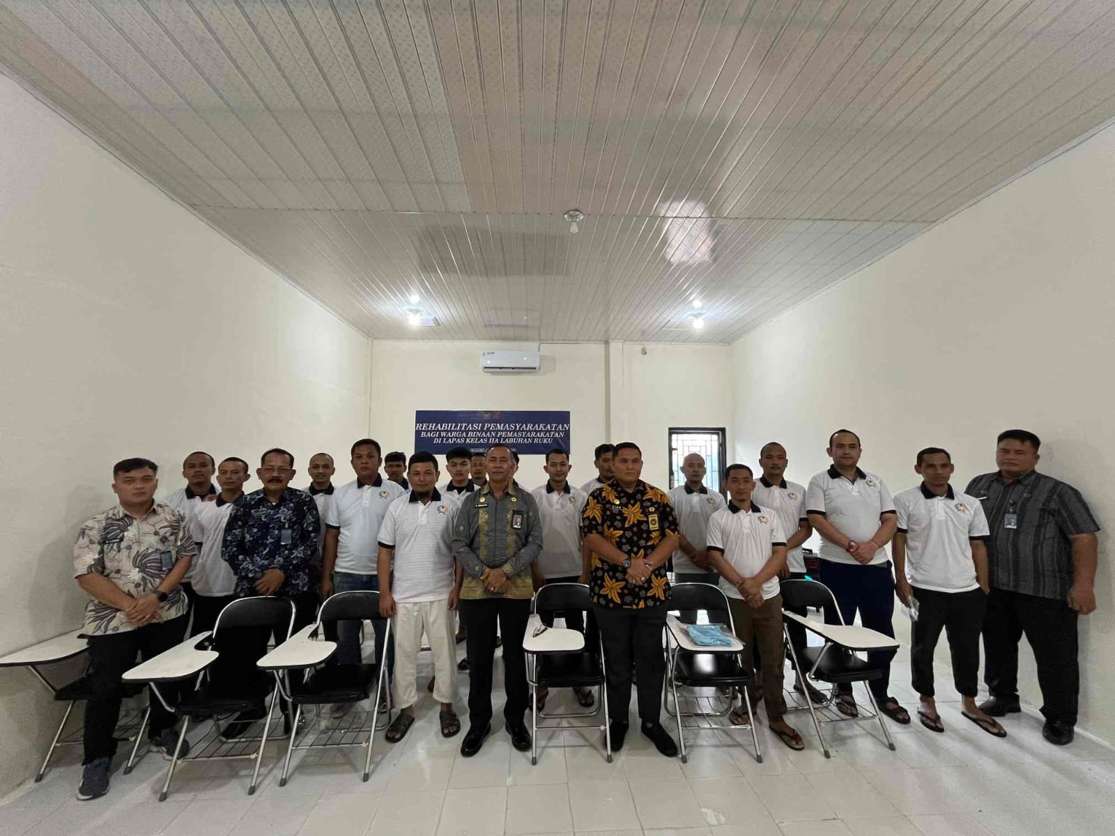 16 Warga Binaan dan 13 Petugas Lapas Labuhan Ruku Antusias Ikuti Program Perkuliahan, Tingkatkan SDM untuk Masa Depan