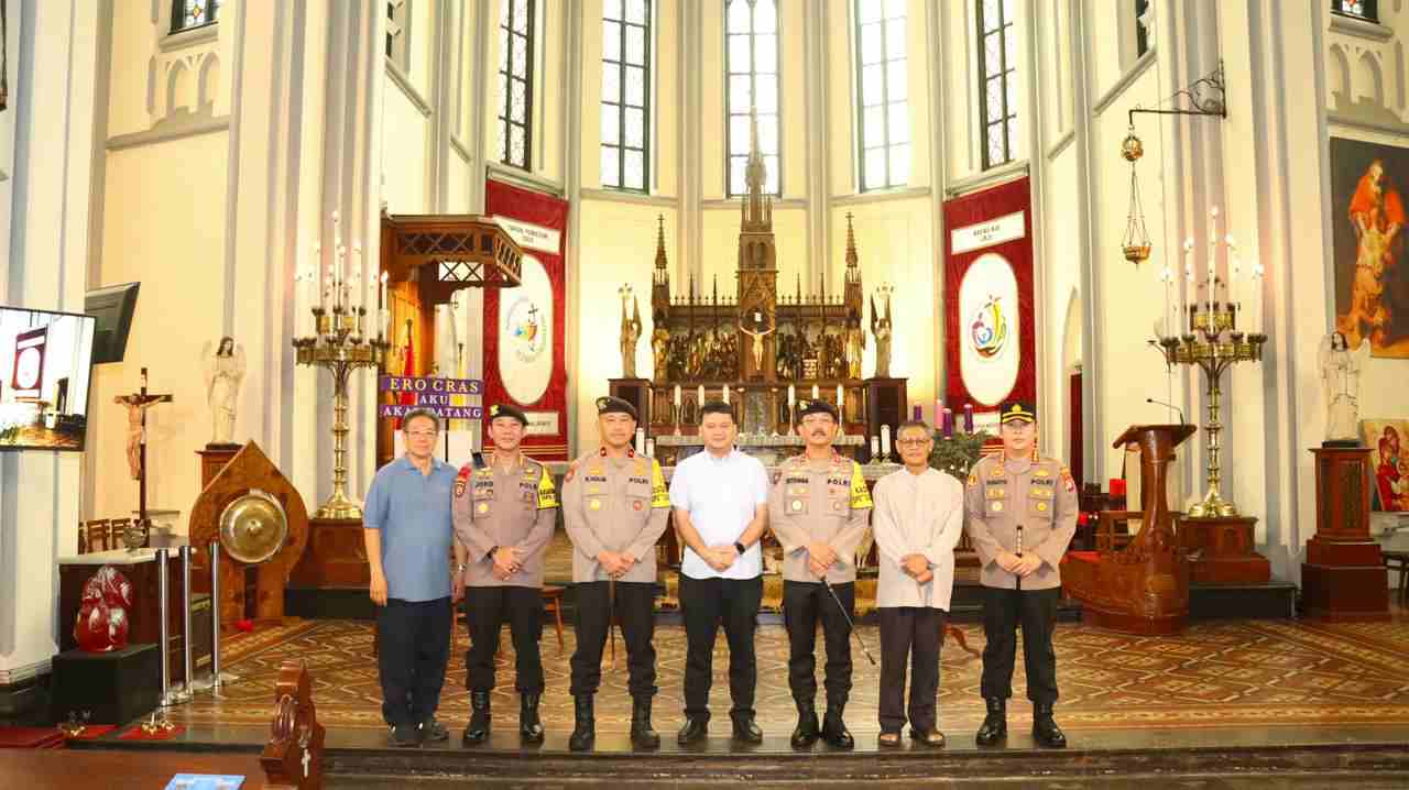 Pastikan Keamanan Nataru, Kakorsabhara Cek Kesiapan Personel di Gereja dan Objek Vital Jakarta