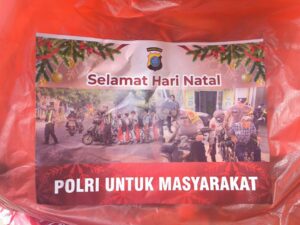 Dukung Kegiatan Sosial, Mabes Polri Salurkan 800 Paket Bingkisan Natal ke Polres Sibolga dan Tapteng