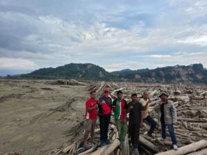 Anggota DPRD Batu Bara Rusli “Acep” Salurkan Bantuan Pribadi Rp50 Juta untuk Korban Bencana Aceh Tamiang!