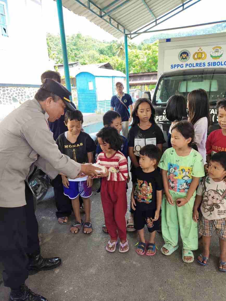 ‎SPPG Yayasan Kemala Bhayangkari Cabang Sibolga Salurkan 2.000 Paket Gizi Anak untuk Penyintas Banjir dan Longsor*/