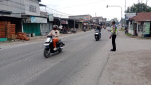Sat Lantas Polres Batu Bara Siaga Atur Lalu Lintas, Pastikan Kamseltibcarlantas Kondusif di Libur Tahun Baru