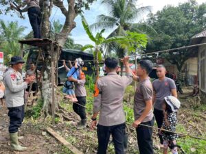 Pulihkan Keceriaan Anak-anak Pascabencana, Polri Gelar Trauma Healing dengan Flying Fox di Kayu Pasak