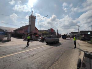 Sat Lantas Polres Batu Bara Tingkatkan Patroli dan Pengamanan Gereja di Hari Minggu