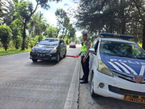 Sat Lantas Polres Batu Bara Intensifkan Patroli “Kibas Bendera” Guna Tingkatkan Keamanan Lalu Lintas dan Tekan Angka Pelanggaran