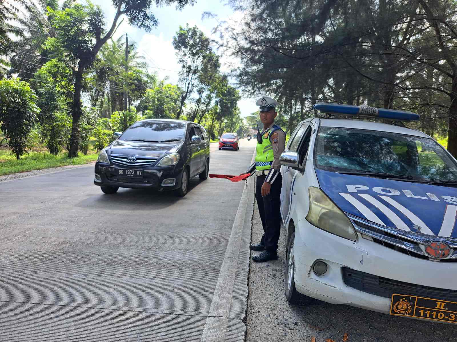 Sat Lantas Polres Batu Bara Intensifkan Patroli “Kibas Bendera” Guna Tingkatkan Keamanan Lalu Lintas dan Tekan Angka Pelanggaran