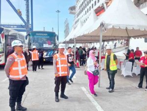Kunjungan Kapal Pesiar Internasional Dongkrak Perekonomian Lokal Batu Bara, Ribuan Turis Nikmati Keindahan dan Budaya