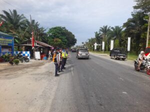 Operasi Lilin Toba 2025: Pos Pam II Sei Bejangkar Polres Batu Bara Intensifkan Pengaturan Lalu Lintas Siang