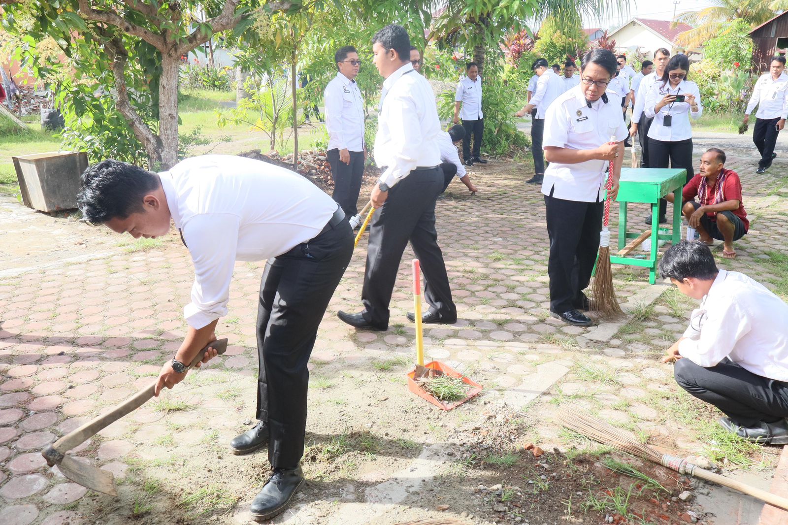 Kanwil Ditjenpas Bengkulu Laksanakan Kerja Bakti Sambut Ramadhan 1447 H