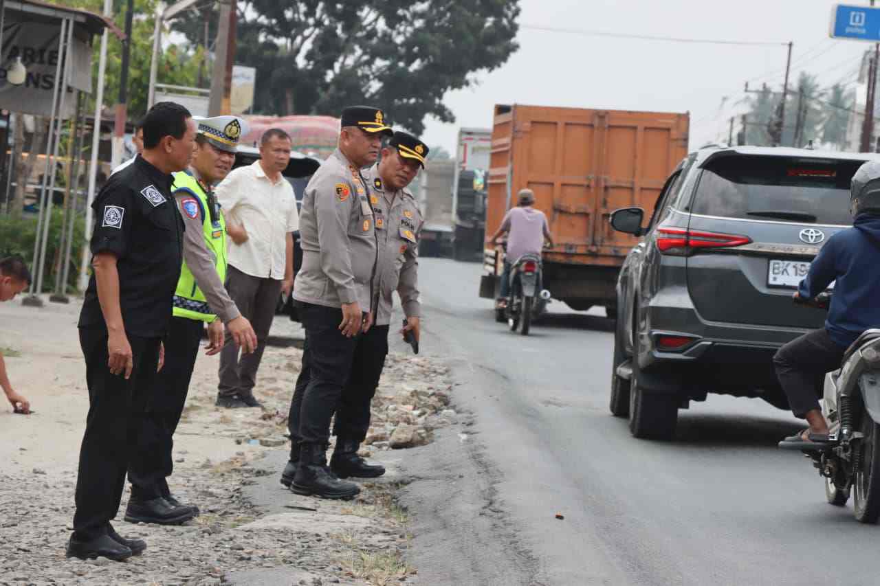 Kapolres Batu Bara Pimpin Pengecekan Jalan Rusak dan Stok BBM Jelang Operasi Ketupat Toba 2026