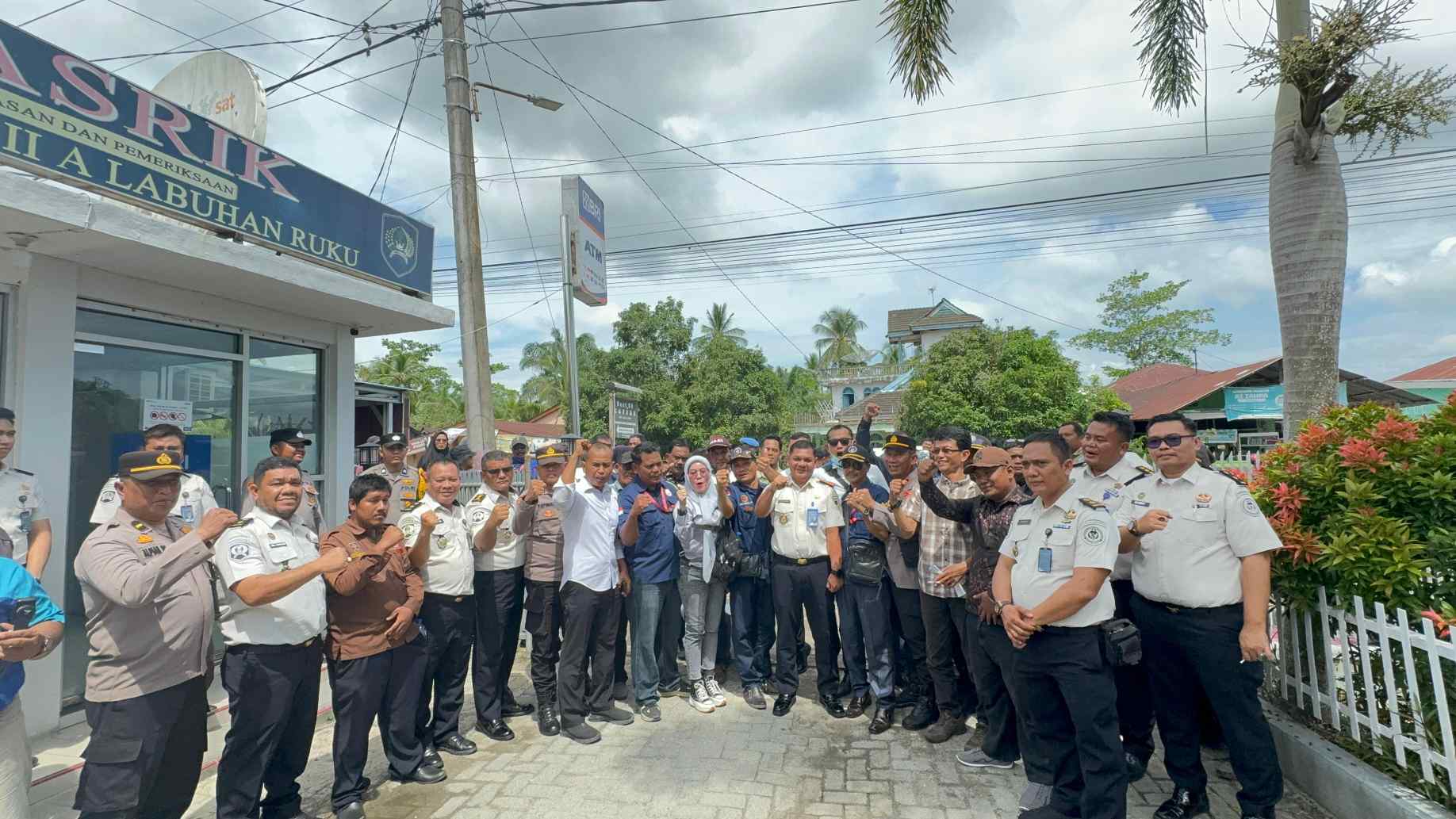Aksi Unjuk Rasa Berlangsung Damai, Kesepakatan Kerjasama Pemberitaan dan Informasi 