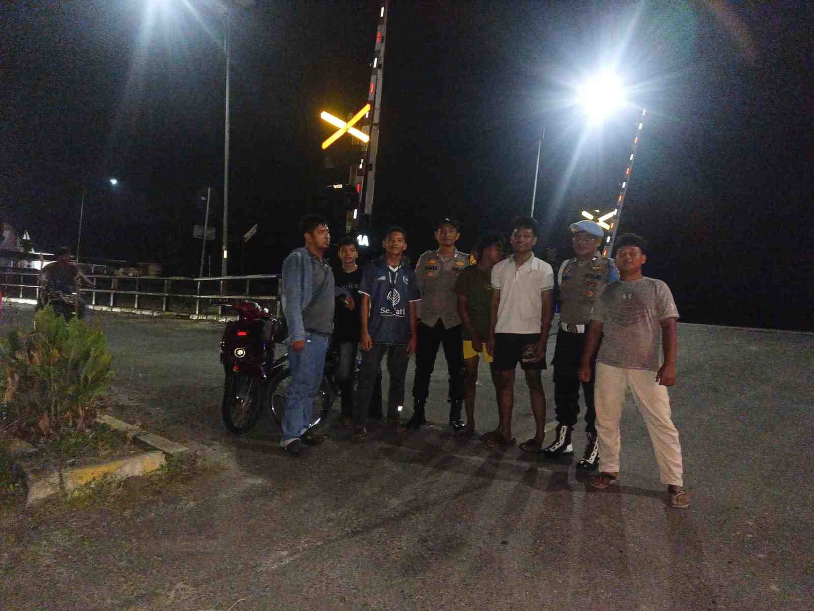 Polsek Air Putih Laksanakan Patroli Malam Senin – Antisipasi Balap Liar dan Begal di Jalinsum hingga Aces Road Inalum