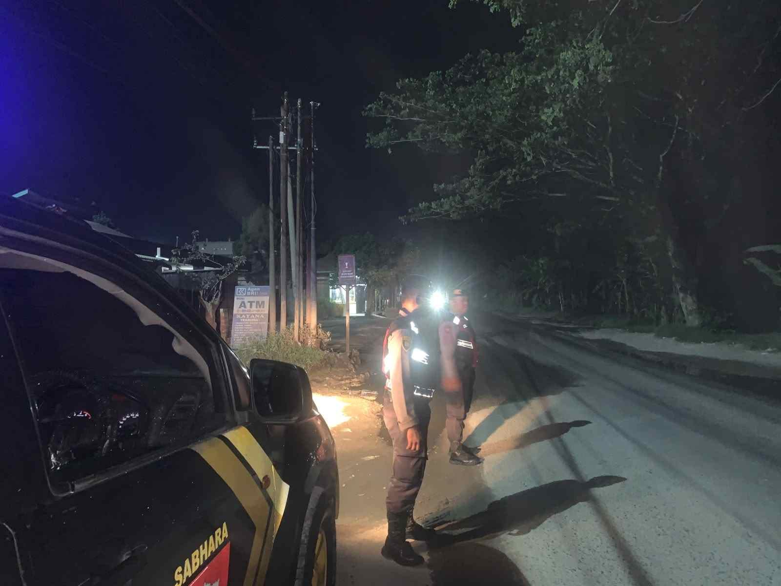 Sat Samapta Polres Batu Bara Laksanakan Patroli Kota Rutin Blue Light – Antisipasi Kejahatan di Jalinsum Lima Puluh-Perdagangan