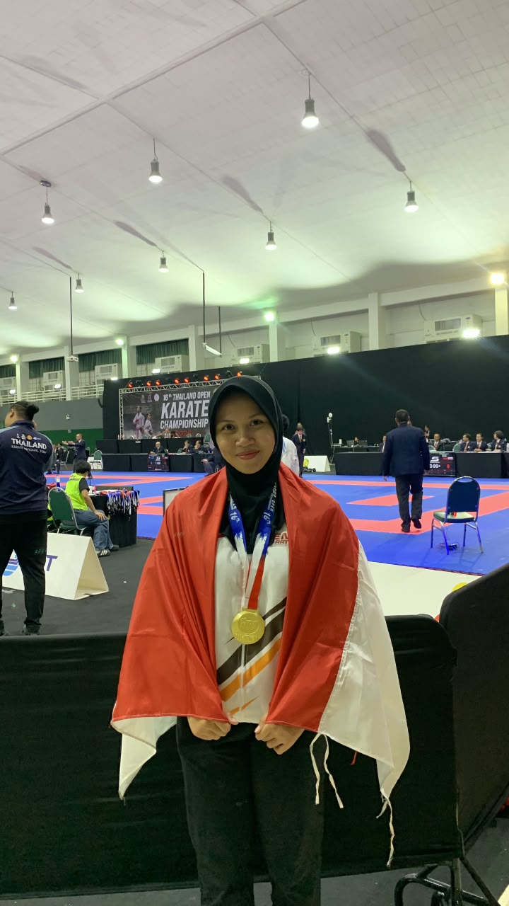 *Srikandi Baharkam Polri Raih Emas di Kejuaraan Karate Internasional Thailand Open 2026*