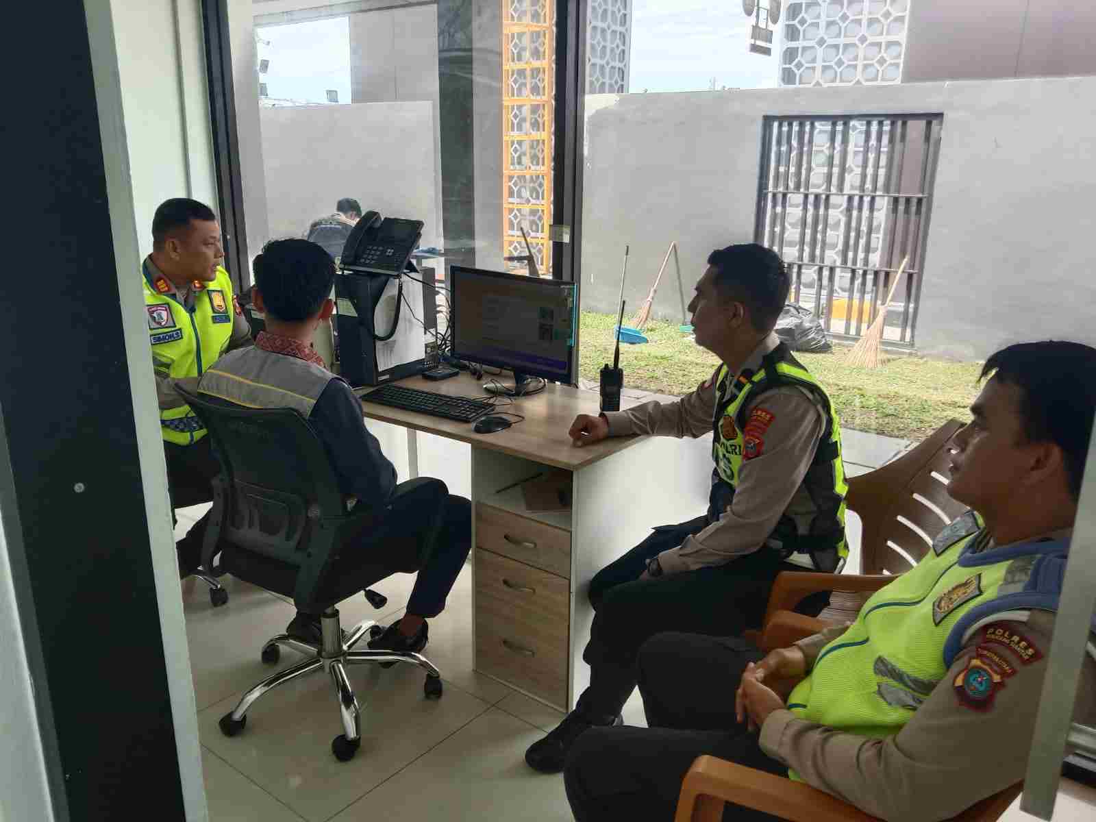 Sat Lantas Polres Pematangsiantar Lakukan Monitoring Dan Survey Jalur Ring Road Dan Simpang Dua