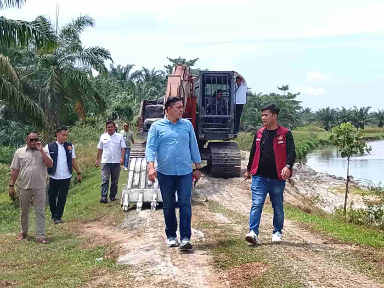 Polres Batu Bara Bongkar Tambang Galian C Ilegal, 4 Orang Diamankan Serta Alat Berat Dan Kendaraan Pengangkut Disita