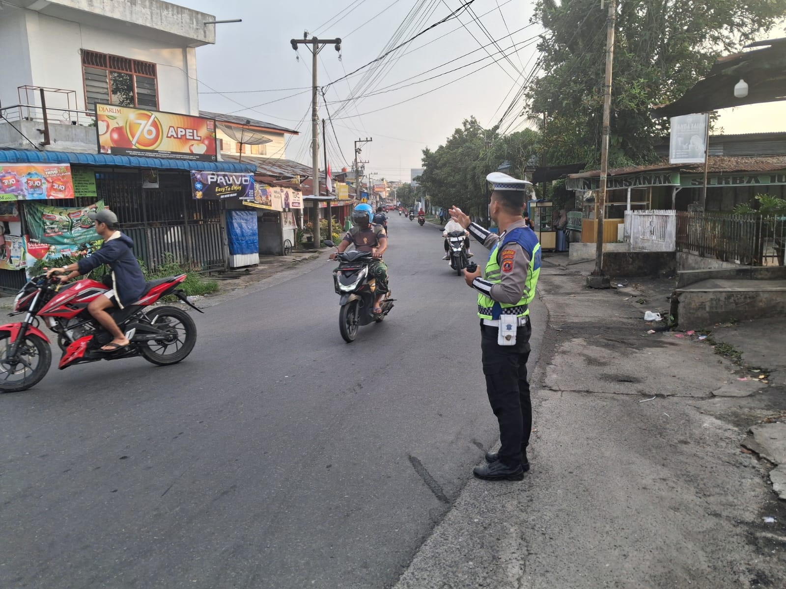 Minggu Pagi Tertib, Sat Lantas Polres Pematangsiantar Sebar Personel di 35 Titik Pengaturan Arus Lalu Lintas