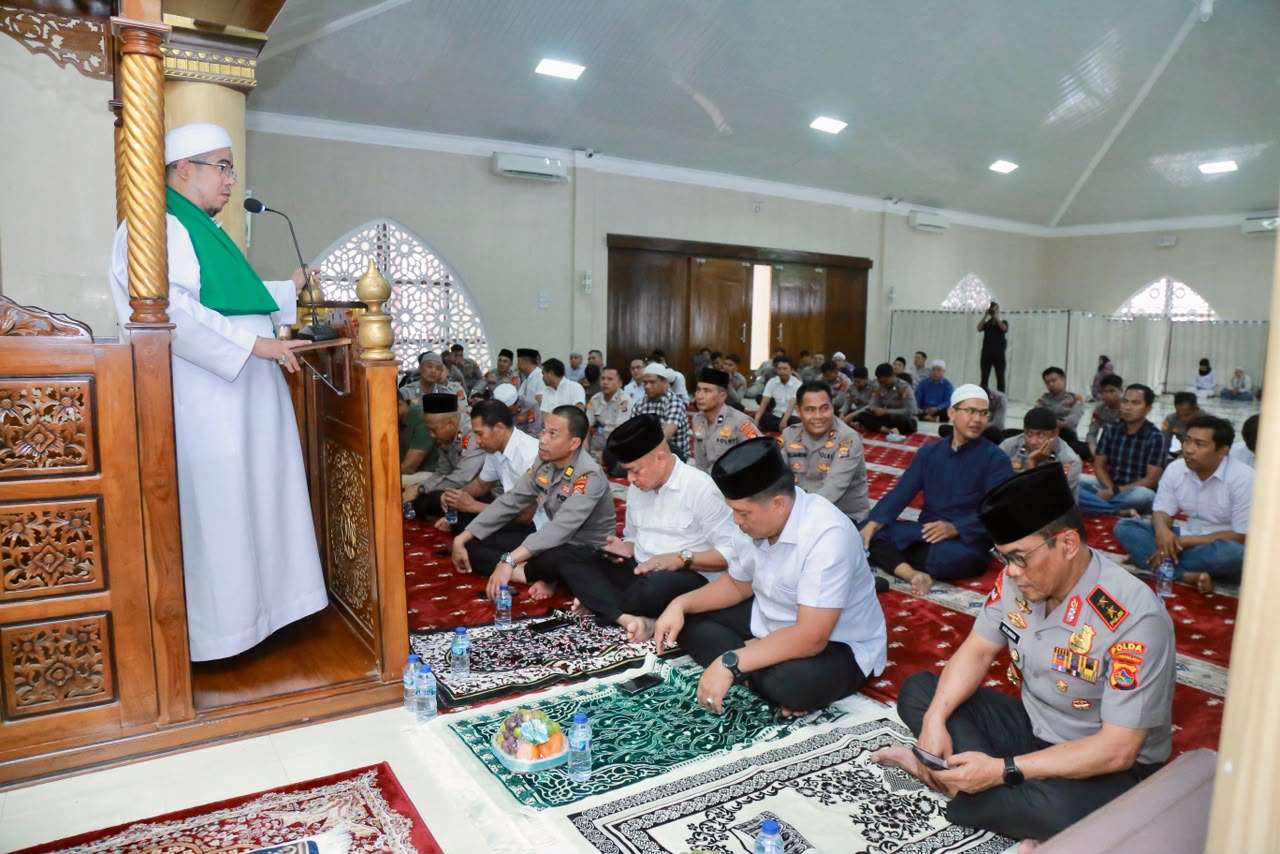 Habib Husain Ahmad Al Hamid Hadiri Tausiyah dan Doa Bersama di Polda NTB