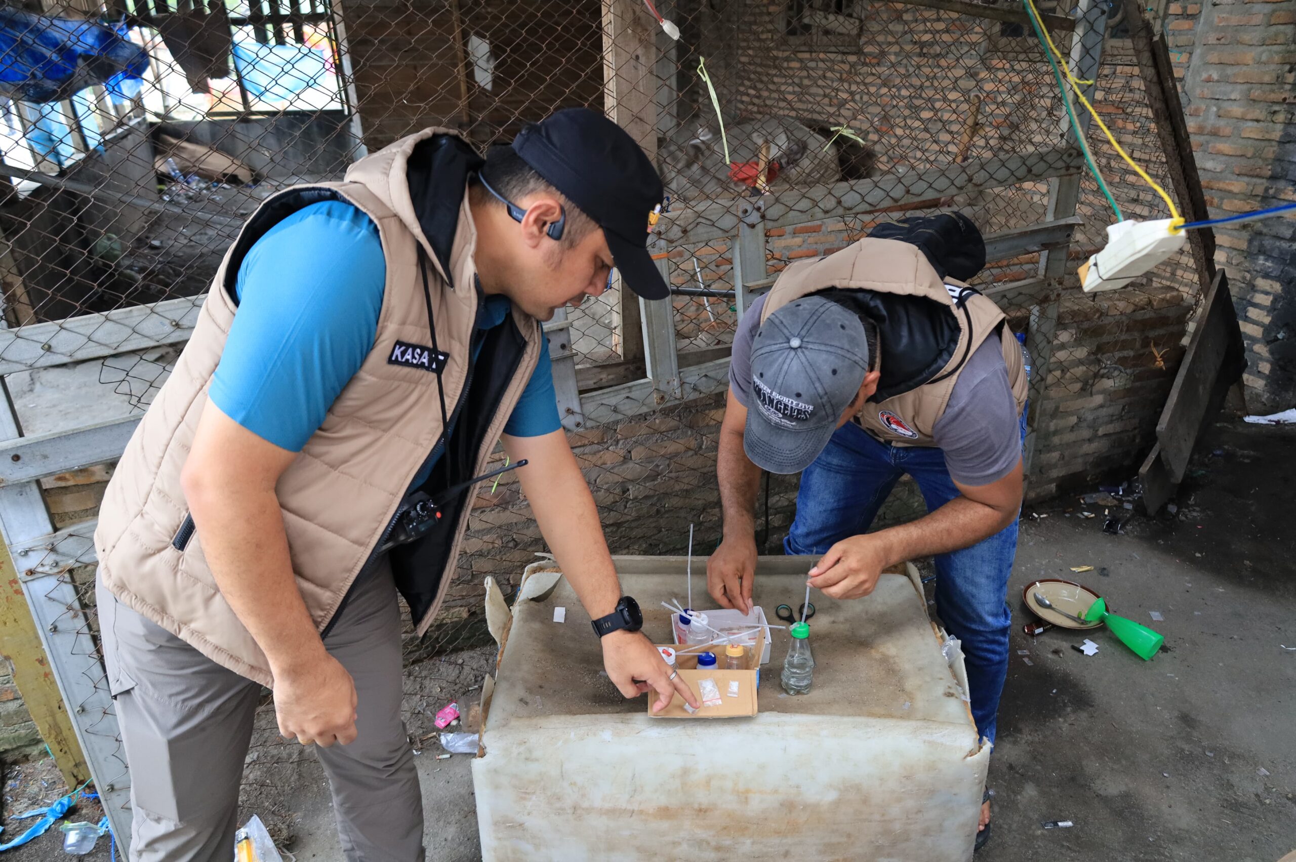 Polres Batu Bara Gelar Operasi Sarang Narkoba di Medang Deras, Tiga Pria Diamankan
