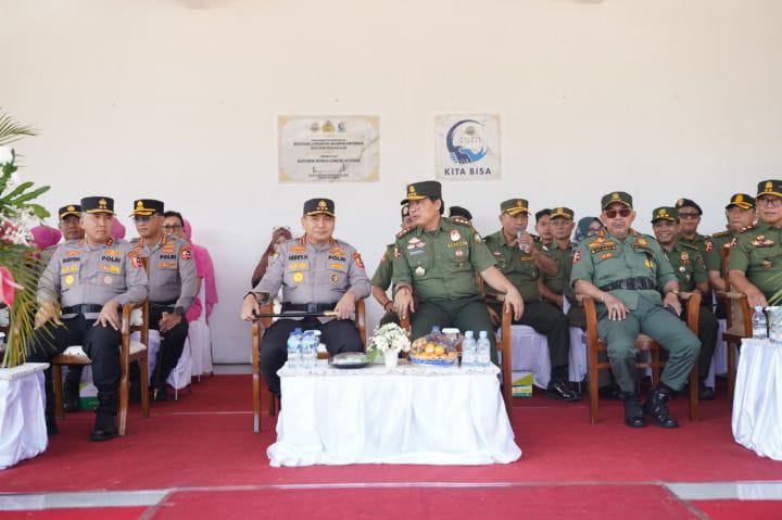 Kabaharkam Polri Minta Anggota Tak Berkompromi dengan Perusak Lingkungan