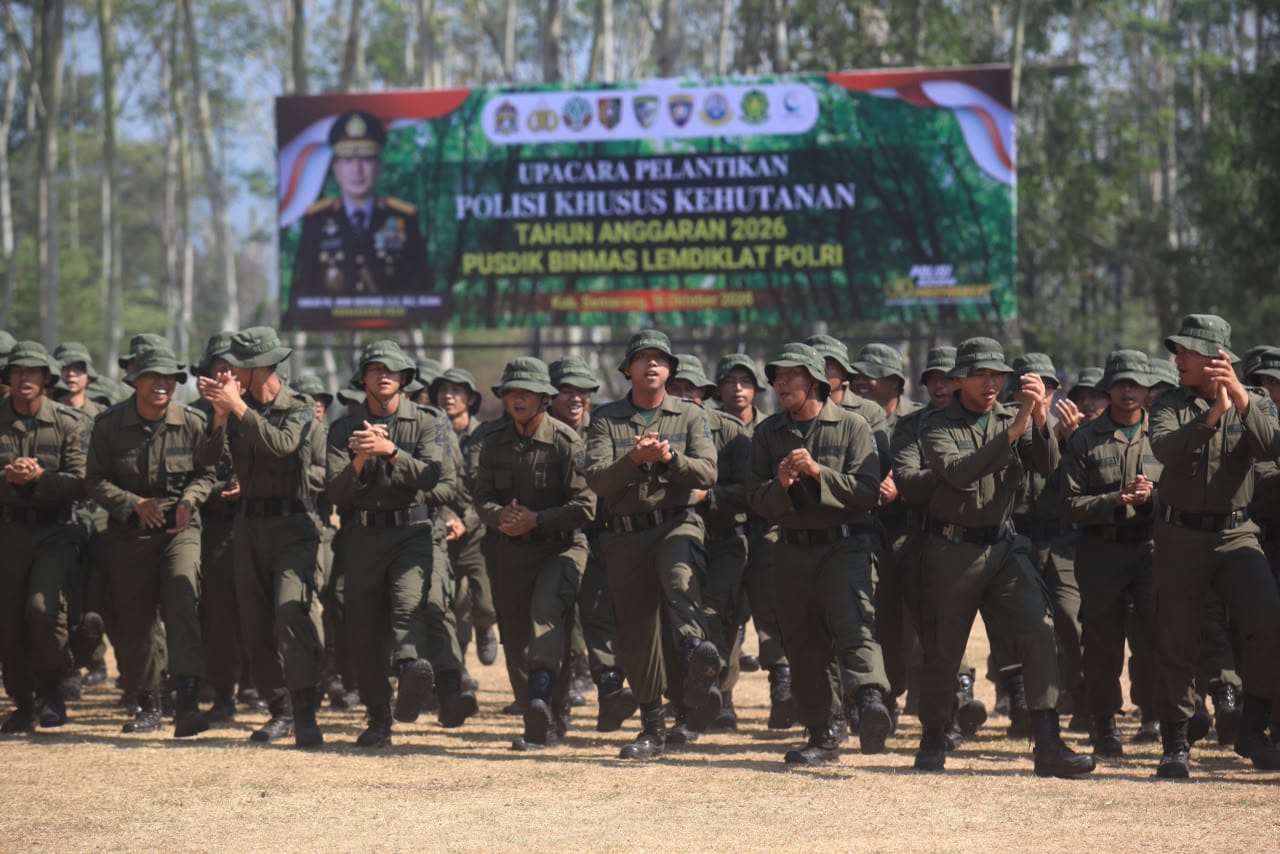 *Tindak Lanjuti Arahan Presiden Prabowo Subianto, Polri Siapkan 70 Ribu Polisi Khusus Kehutanan*